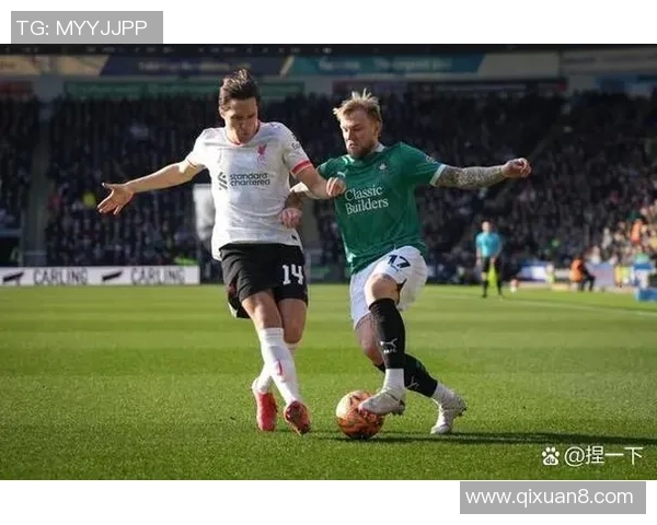 足总杯激战：那不勒斯与利物浦鏖战成平局神扑瞬间成比赛转折点