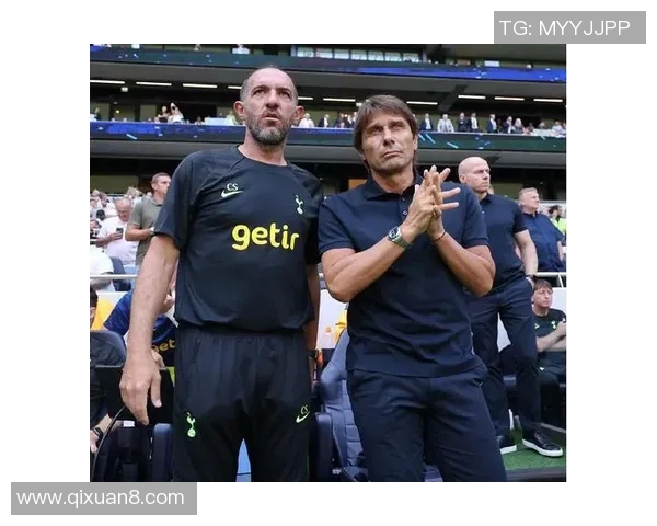 西甲焦点战巴萨与热刺握手言和乌龙球成比赛转折点分析